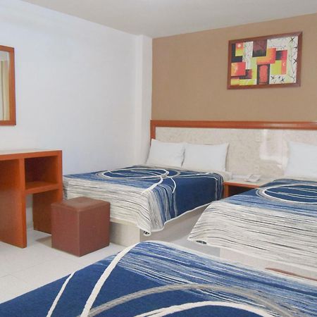 Hotel Niza Zona Piel León Eksteriør billede