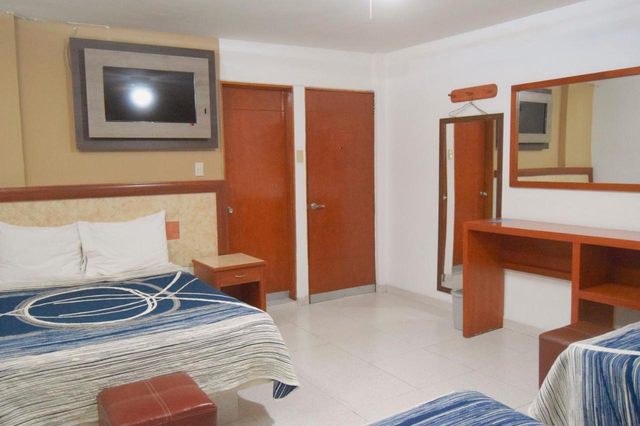 Hotel Niza Zona Piel León Eksteriør billede