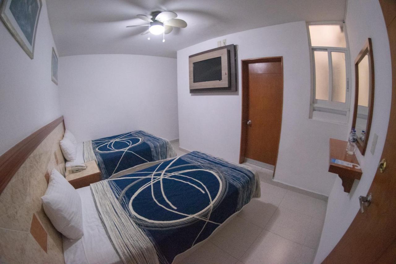 Hotel Niza Zona Piel León Eksteriør billede